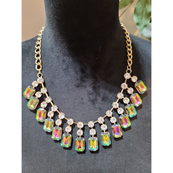 Women's Gold Chain Rainbow Crystal Statement Necklace With Lobster Clasp Lock - Picture 2 of 7